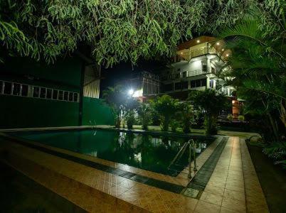 Delma Mount View Hotel Kandy Exteriör bild