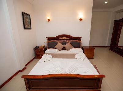 Delma Mount View Hotel Kandy Exteriör bild